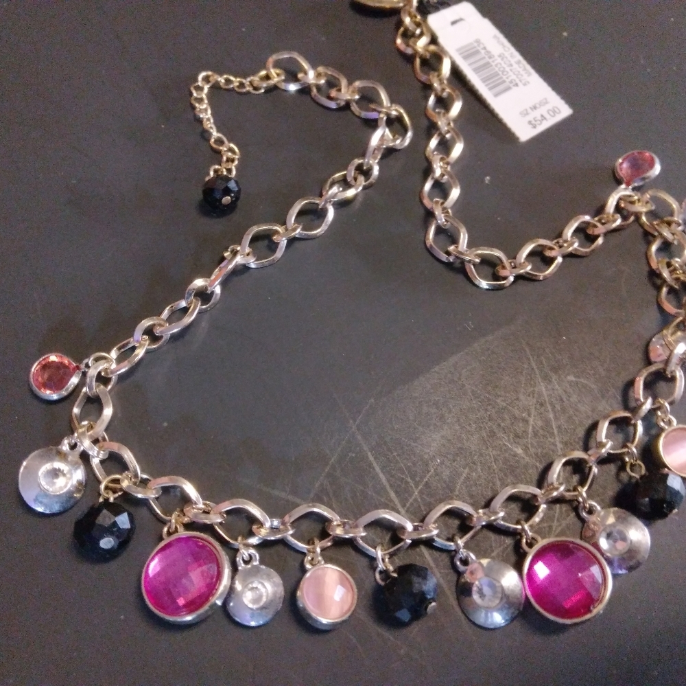 Dangles necklace